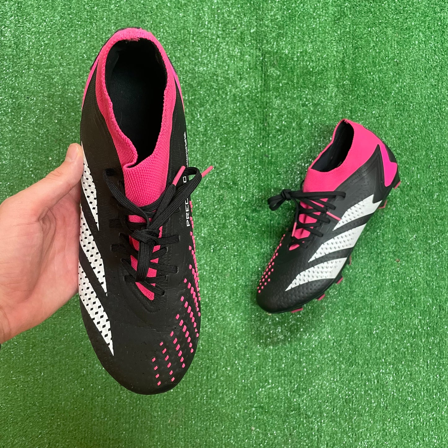 Adidas Predator Accuracy.2 L Black/Pink FG Football Boots (Pre-Loved) - UK Size 11